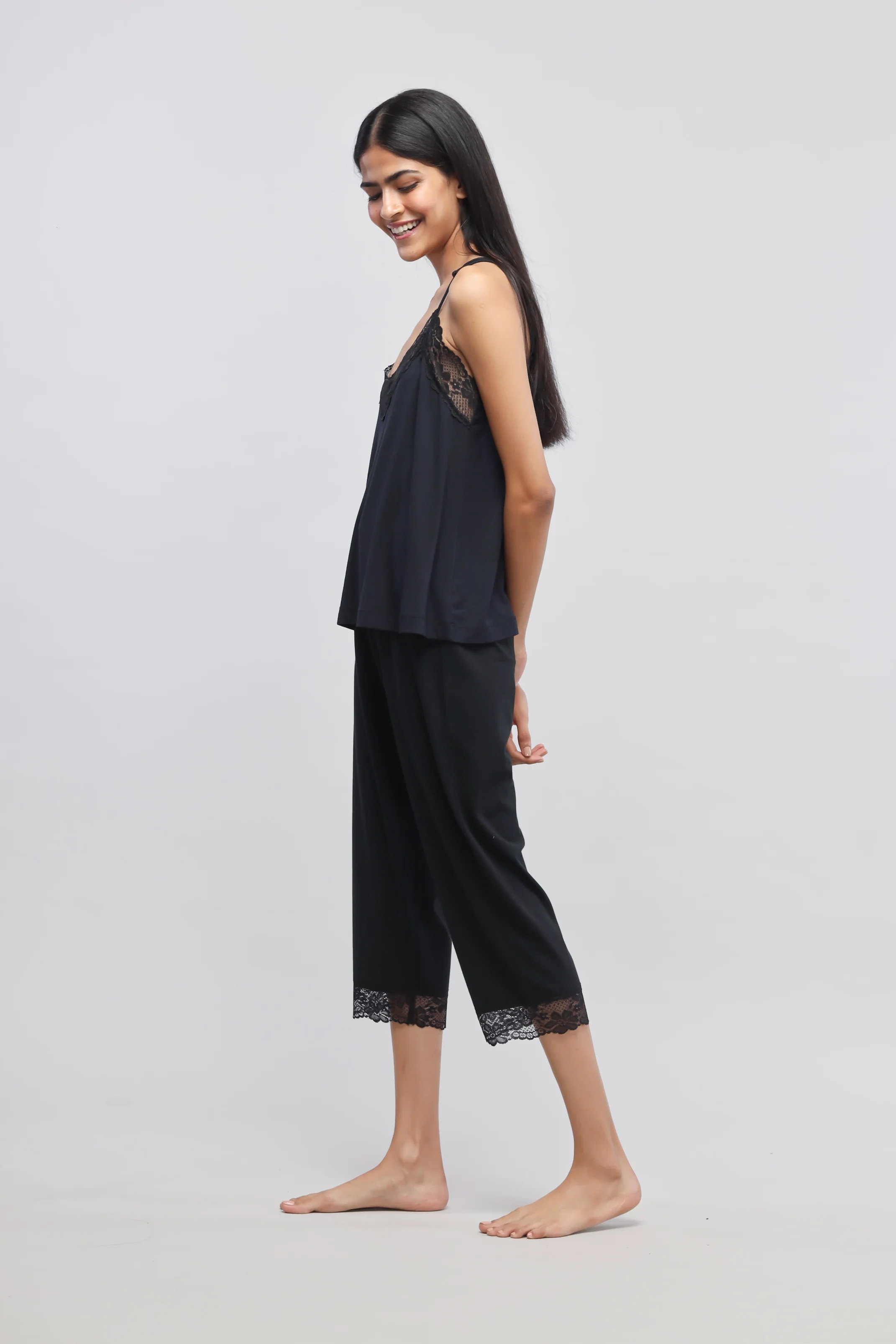 Delicate Black Lace Capri Set with Tank Top - Image 4