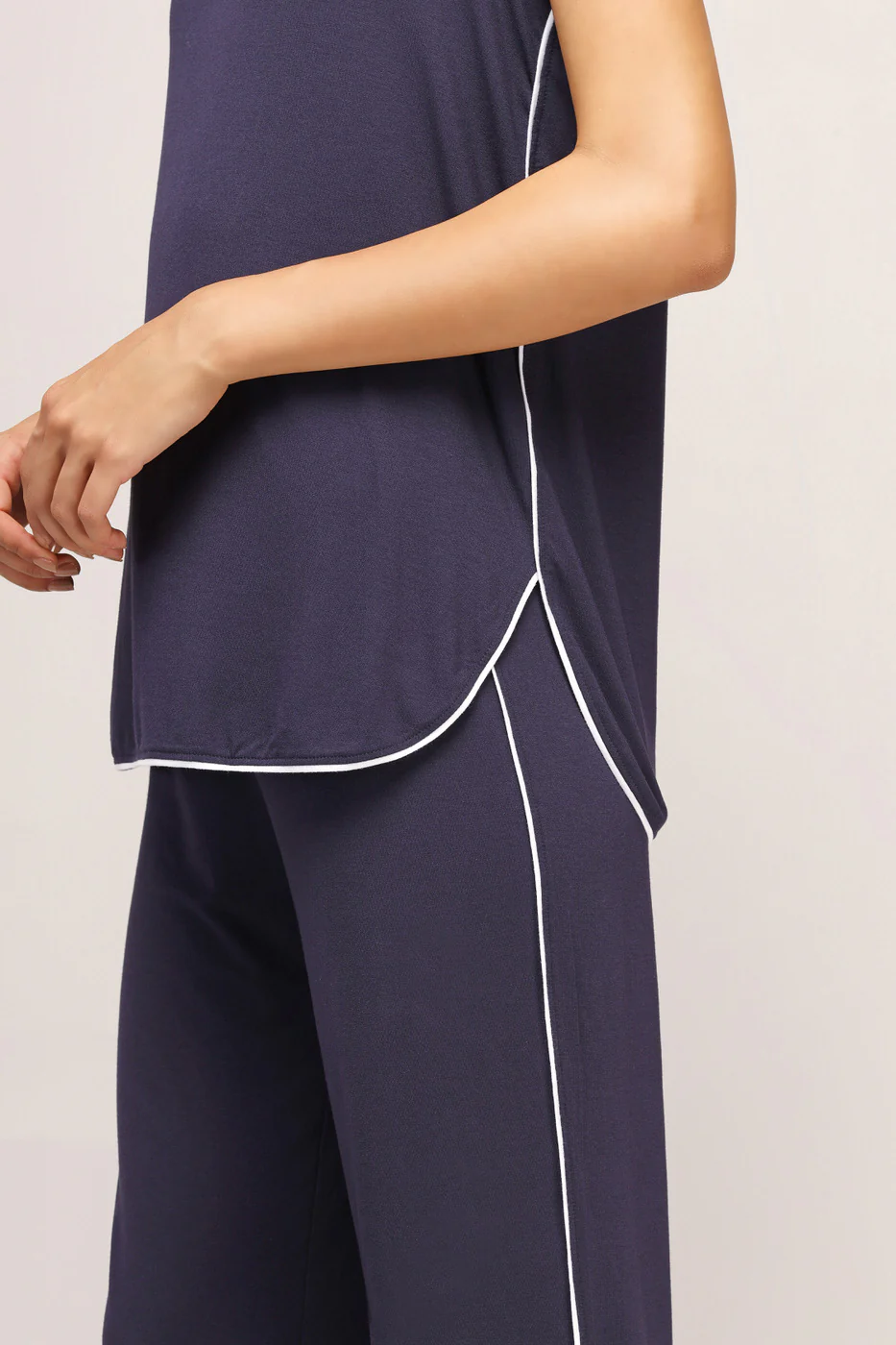 Love Sleep Piping Top - Image 5