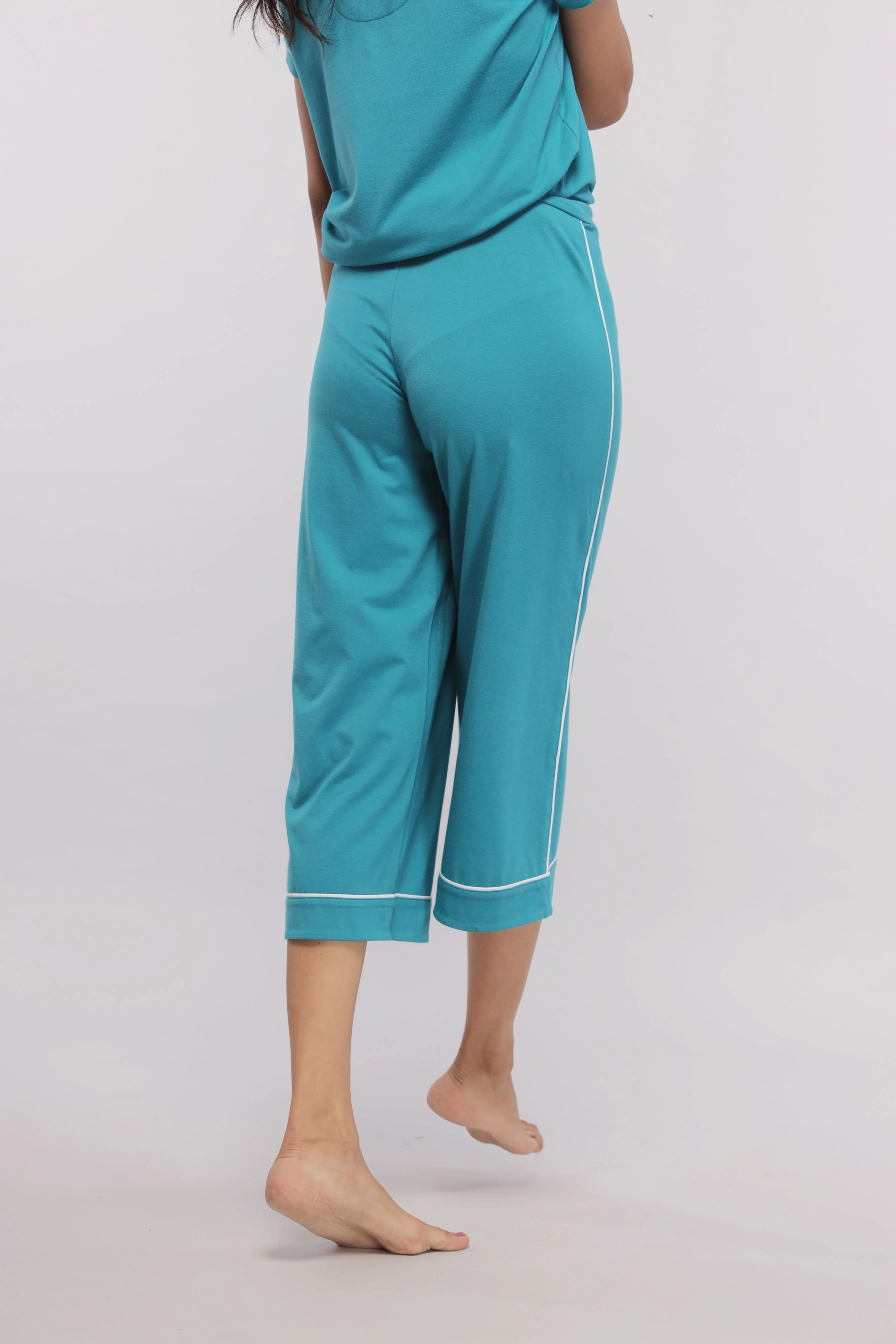 Teal Capris With White Piping - Image 5