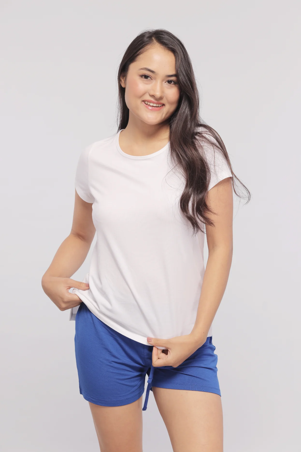 White Monochrome Shorts Set - Image 4