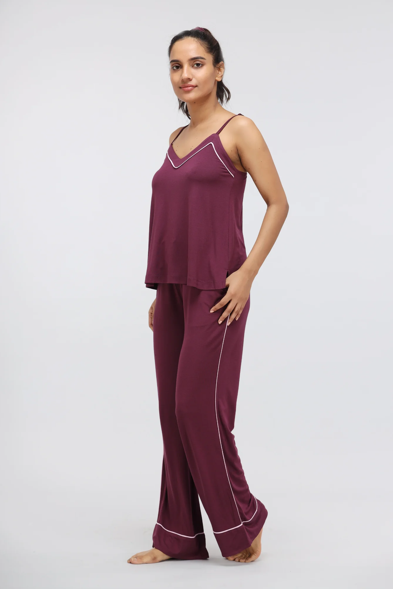 Wine Modal Piping Tank Top - Image 3